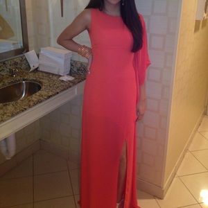 ACCEPTING OFFERS- BCBG GEN Gown